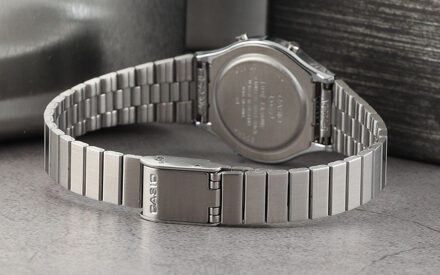 Casio Casio Collectie Vintage Dames Zilveren Horloge LA700WE-7AEF