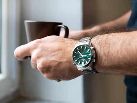 Casio Edifice Heren Zilveren Horloge EFV-C120D-3AEF