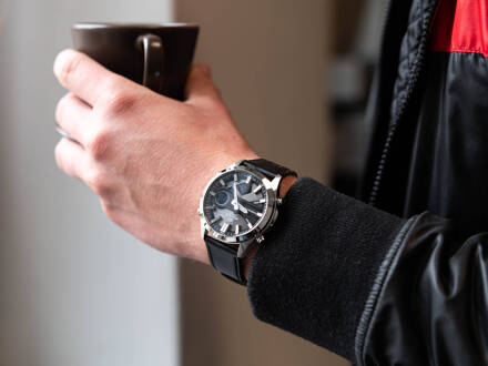 Casio Edifice Heren Zwarte Horloge EFV-C120L-8AEF