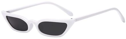 Cat 'S Eye Zonnebril Mode Uv 400 Zonnebril Kleine Frame Persoonlijkheid Sharp Hoek Zonnebril Zonnebril Coating 06