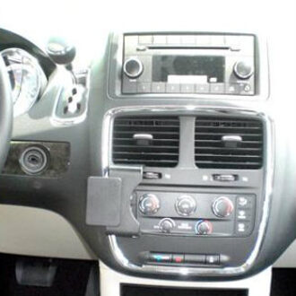 center mount v. Lancia Voyager 12