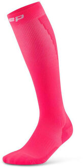 CEP Core Run Compressie Sokken Dames roze - IV