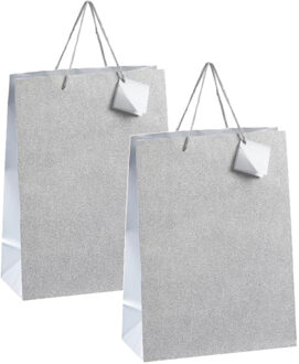 cepewa Set van 4x stuks luxe papieren giftbags/cadeau tasjes zilver met glitters 25 x 33 x 12 cm