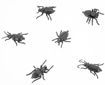 CHAKS Nep kever/insecten mix ophangbaar - 6 cm - zwart - 6x stuks - decoratieve griezel beestjes