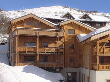 Chalet-appartement de Sarenne met buiten-whirlpool - 12 personen