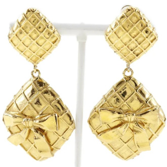 Chanel Gouden Metalen Clip Oorbellen Chanel Vintage , Yellow , Dames - ONE Size
