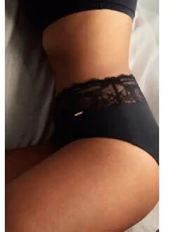 Chantelle Ondergoed onderstukken specifiek full brief heavy flow Zwart - 36