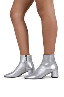 Chargement en cours... Zilver - 37.5 EU/IT