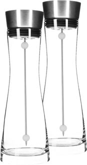 CHI Set van 2x stuks glazen karaffen/schenkkannen met RVS fruitspies en speciale afwasborstel 1 liter - Schenkkannen Transparant
