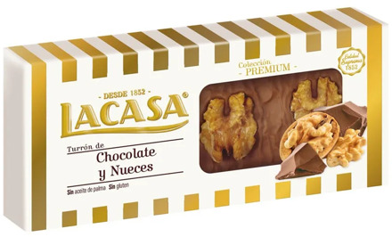 Chocolate and nuts nougat