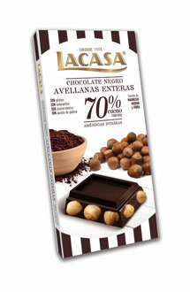 Chocolate tablet 70% cocoa with whole hazelnuts