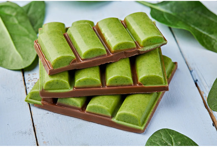Chocolate with spinach raw natural lactose free sugar free tile 100 grams