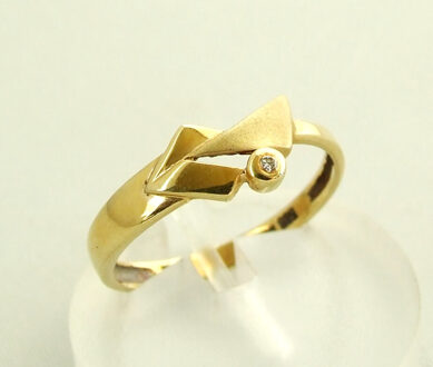 Christian Geel gouden ring met diamant