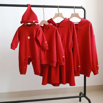 Christmas Heart Embroidery Sweater Family Matching Clothing Mommy and Me Dress Romper Set Daddy Boys Clothes Christmas Outfits