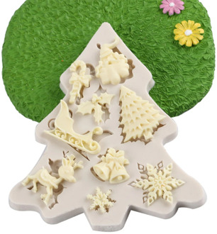 Christmas Tree Elk Snowflake Pattern Mold Silicone Handmade Chocolate Cake Decoration Mold Baking Kitchen Pastry DIY Tools