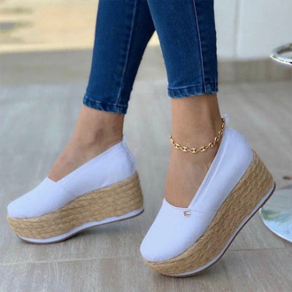 Chunky Sneakers Women 2020 New Solid Color Thick Bottom Lace Up Walking Women's Shoes Female Breathable Non Slip Platform Shoes