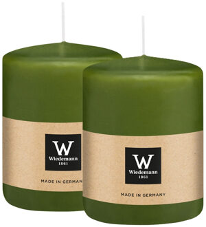 Cilinderkaars/stompkaars - 2x - olijfgroen - 6 x 8 cm - 29 branduren
