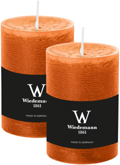 Cilinderkaars/stompkaars - 2x - rustieke kaars - cognac bruin - 7 x 10 cm - 43 branduren