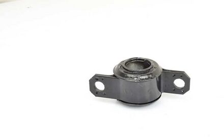 Citroen Draagarmrubber BSG70700046