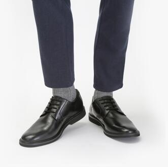 Clarks Atticus LT Lo GORE-TEX Zwarte Leren Schoenen