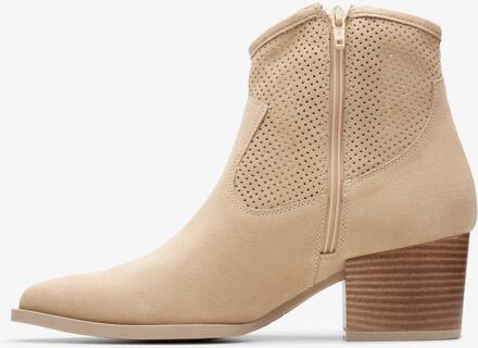 Clarks Elder Rae Zand Suède Boots Beige