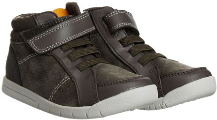Clarks Emery Beat Bruine Kinderschoenen - maat EU 27.5 / UK 9.5