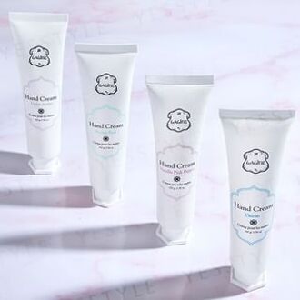 Classic 7 Series Hand Cream Cherry Blossom - 100g