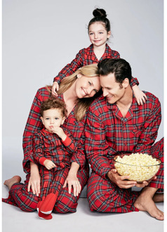 Classic Red Plaid Sleepwear Christmas Pajamas Family Matching Clothes mommy and me clothes Father Son Matching Nightwear Clothes