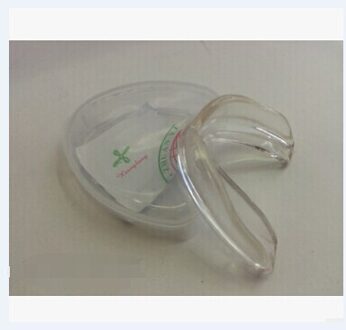 CLEAR Gum Shield Tanden Protector Mouth Guard Stuk Rugby Voetbal Boksen MMA Transparant