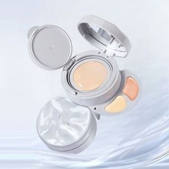 Cloud Creamy Radiance Cushion Foundation with Dual-Tone Concealer - 2 Shades 02# Natural (2.1g + 17g)