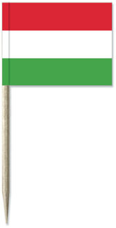 Cocktailprikkers vlag Hongarije - 50x stuks - 8 cm vlaggetjes - landen decoratie - Prikkertjes Multi
