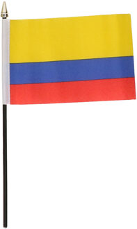 Colombia - mini vlaggetje van 10 x 15 cm op stokje - Landen vlag - H27 cm Multi