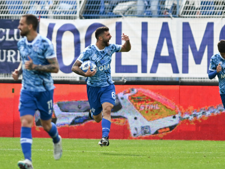 Como 1907 vs Fiorentina (Serie A) (Eigen vervoer)