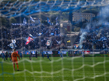 Como 1907 vs Pisa (Serie A) (Vliegtuig)