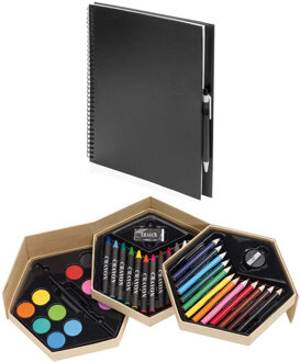 Complete teken/schilder doos 39-delig met een A4 schetsboek