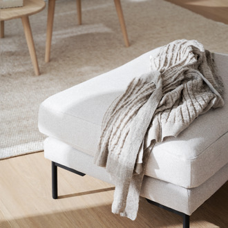 Corwin gestoffeerde hocker beige - 84 x 45 cm