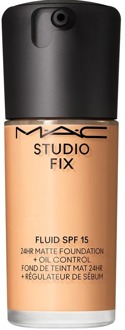 Cosmetics Studio Fix Fluid Foundation - NC20