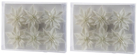 Cosy&Trendy 18x Kerstboomversiering witte glitter bloemen op steker 8 cm