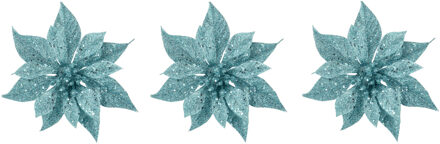 Cosy&Trendy 4x stuks decoratie bloemen kerstster ijsblauw glitter op clip 18 cm - Kunstbloemen