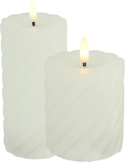 Countryfield LED kaarsen/stompkaarsen set - 2x - wit - H8, H12,5 cm - swirl