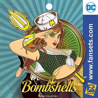 Cryptozoic DC Bombshells Mera Badge Pin