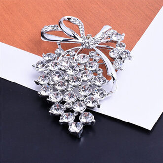 Crystal Druif Broches Pins voor Vrouwen Mode Luxe Sieraden Elegante Corsage Bruidsboeket Broches zilver verguld