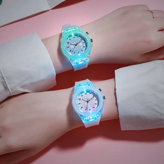 Cute Cartoon Pattern Children Watches Rubber Colorful Light Source Kids Watch Girls Boys Party Gift Clock Wrist Relogio Feminino