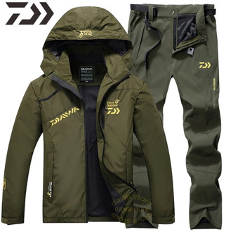 Daiwa Clothing Fishing Suit Men Spring Autumn Thin Fishing Clothes Sports Hiking Fishing Jacket Outdoor Breathable Fishing Wear