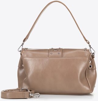 Dames eco-leren schoudertas met decoratieve klinknagels, beige - maat