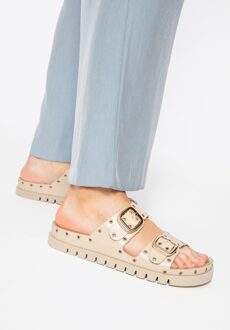 Dames leren muiltjes met metalen details beige en goud beige en goud