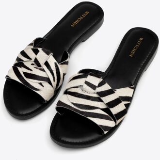 Dames leren slippers met dierenprint in zwart en beige, natuurlijk leer