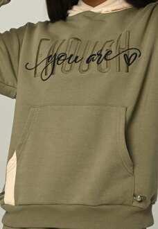 Dames Trainingspak met “You Are Enough” borduursel Kaki - XS