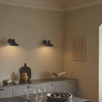 Darci korte wandlamp, projectie 33,5 cm, zwart