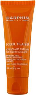 Darphin Trekt snel in en plakt niet - Darphin Soleil Plaisir Face Zonnebrand SPF 50